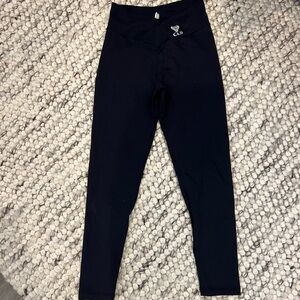 CLS scrunch butt legging